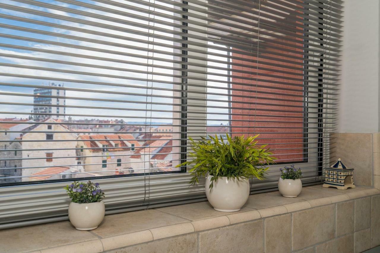 Apartment Old Town With Sea View Split Zewnętrze zdjęcie