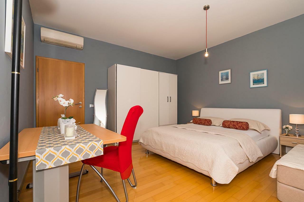 Apartment Old Town With Sea View Split Zewnętrze zdjęcie